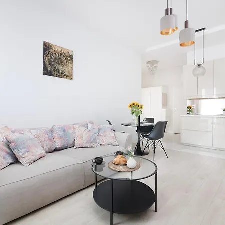 Apartman Easy Rent - Desire Centrum, 24h Check-in Lublin