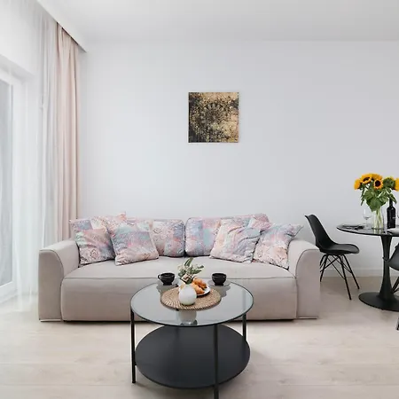 Easy Rent - Desire Centrum, 24h Check-in Люблин