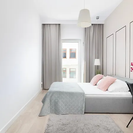 Easy Rent - Desire Centrum, 24h Check-in *